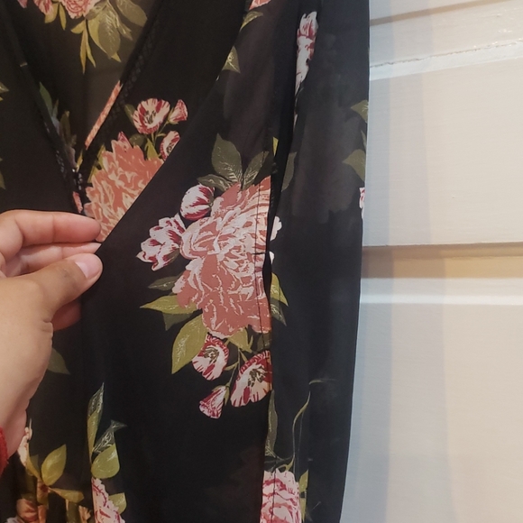 Dress - Picture 3 of 5